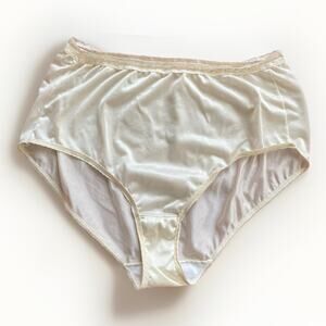 Vintage Nylon Lace Trim Granny Panties Sz 11